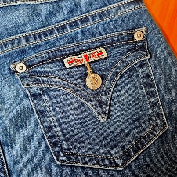 Hudson Signature bootcut jeans size 28 - Picture 2 of 16